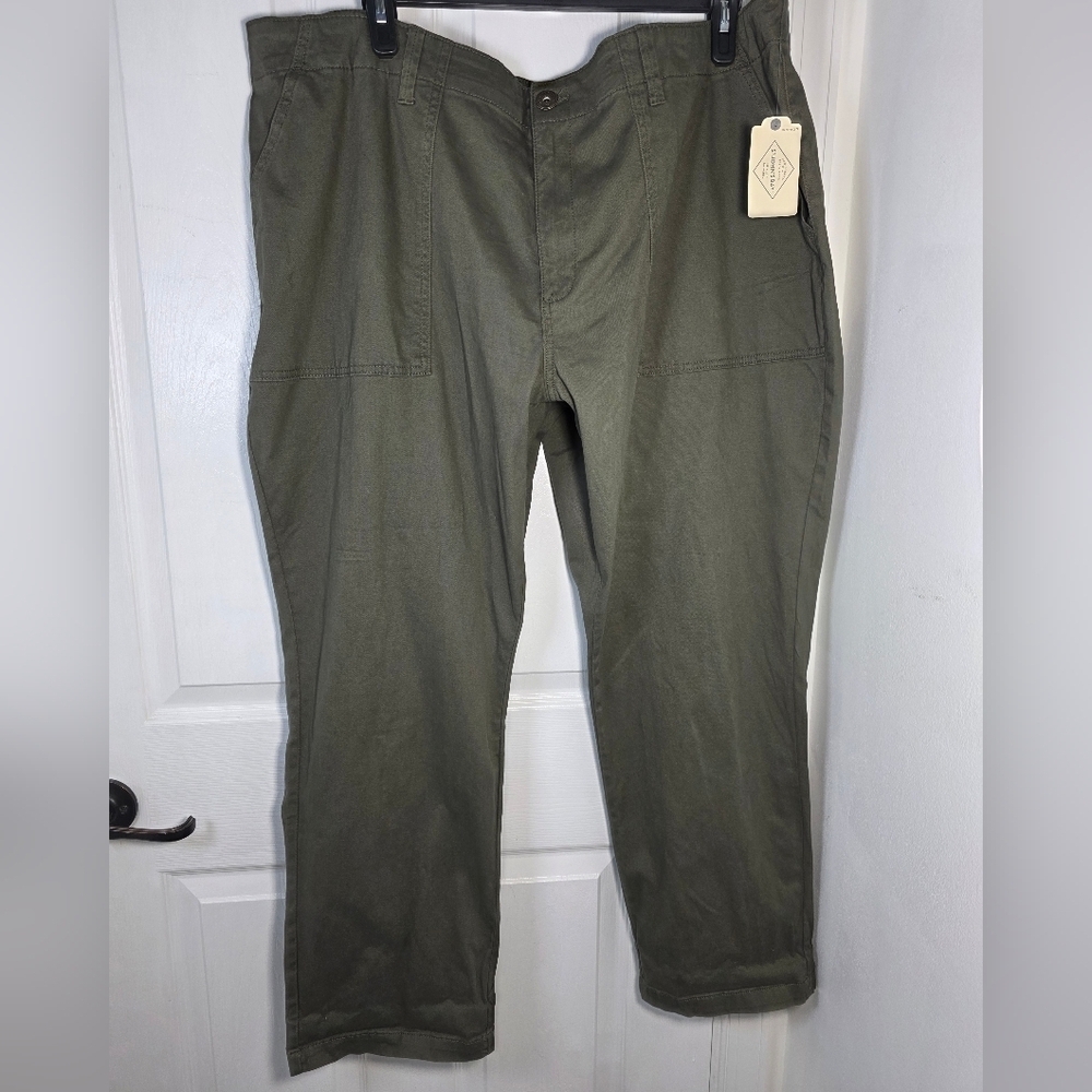 St. John's Bay Womens Stretch Fabric Slim Cargo Pant-Plus 24W Oregano - Picture 3 of 7